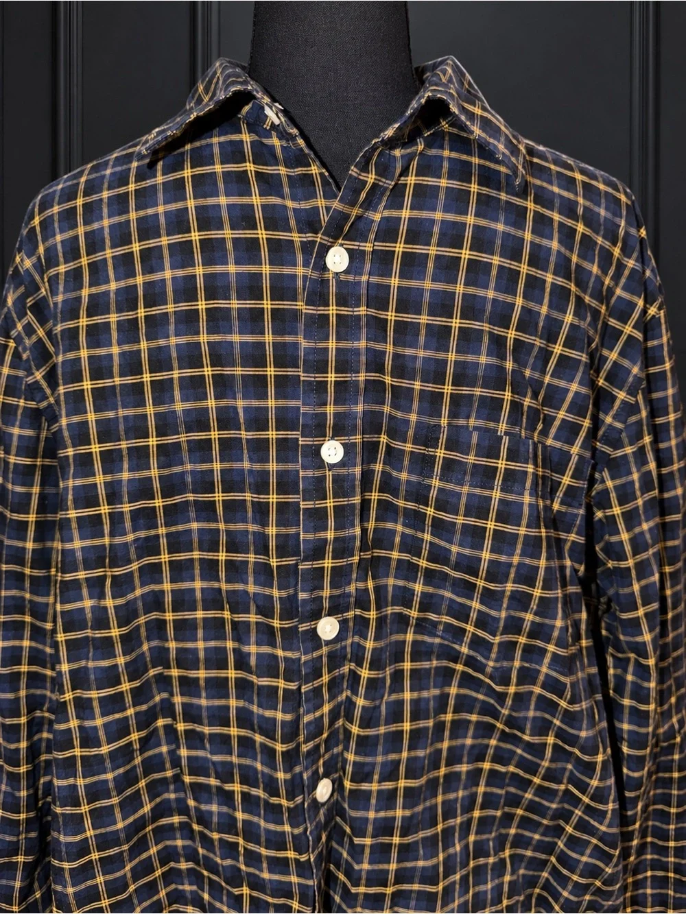 Banana Republic Men’s Large Untucked Fit Plaid Organic Cotton Shirt